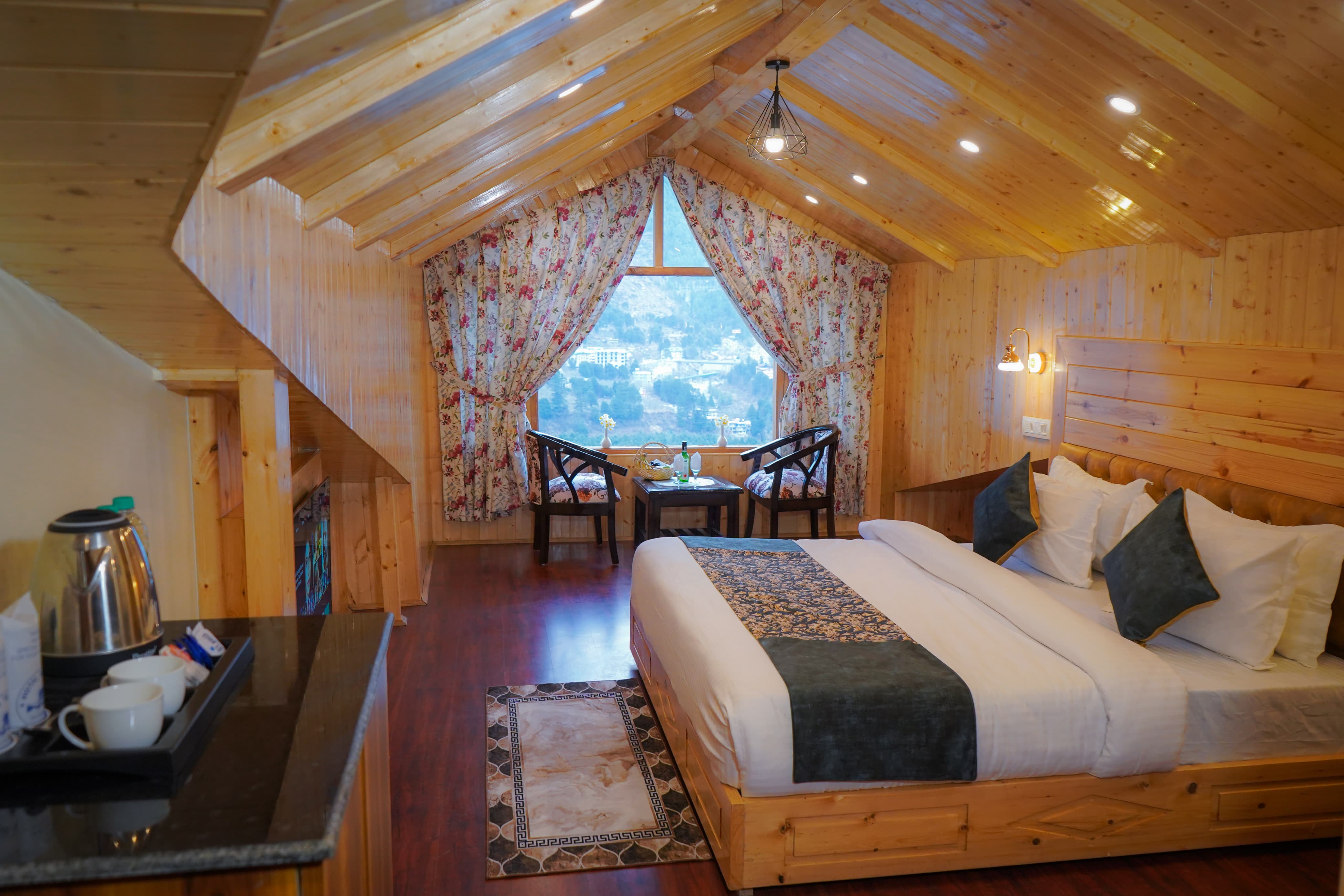 Attic / Honeymoon Rooms view 1